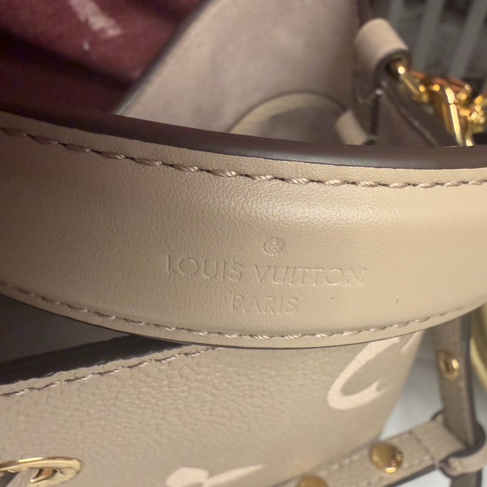 Louis Vuitton Taupe Monogram Shoulder Bag Set - Picture 11 of 16